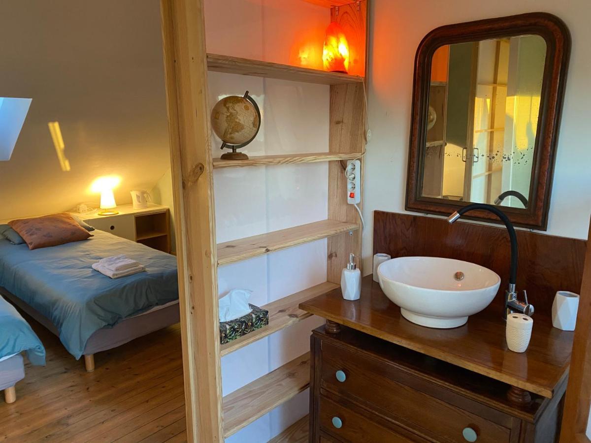 La Chambre Claire Ponts-et-Marais Luaran gambar