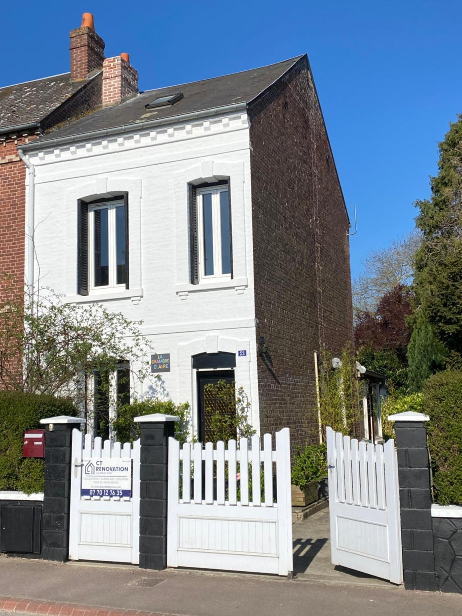 La Chambre Claire Ponts-et-Marais Luaran gambar